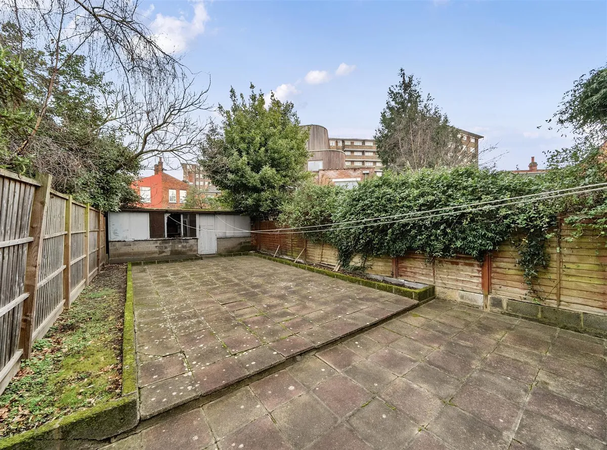 Cedar Road, London, NW2