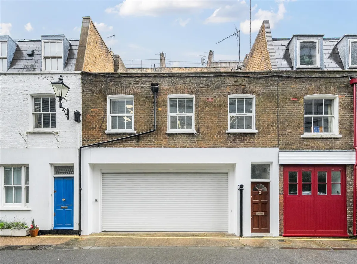 Eastbourne Mews, London W2
