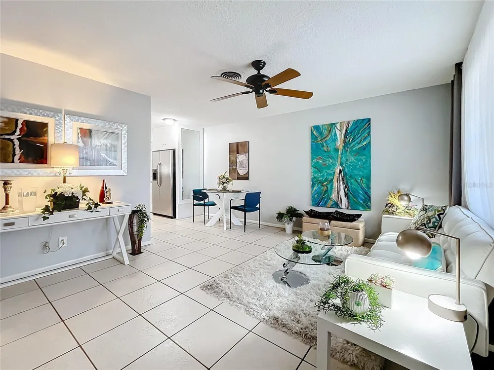 139 SE Jefferson Circle N, St Petersburg, FL 33703
