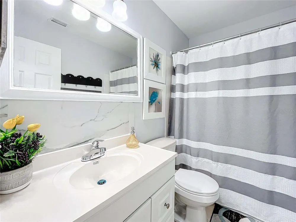 139 SE Jefferson Circle N, St Petersburg, FL 33703