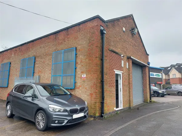 Rosebery Avenue, Melton Mowbray, Le13 1bl