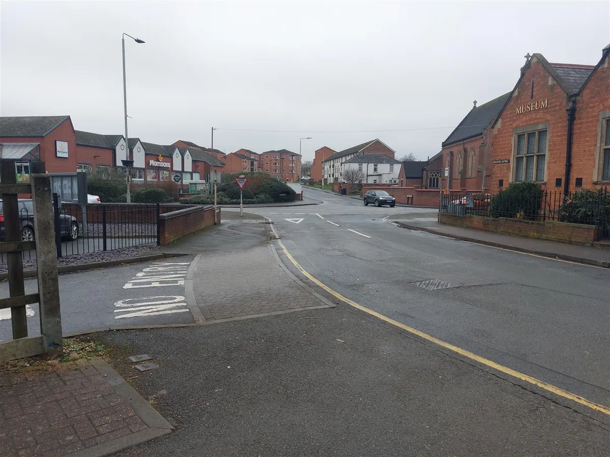 Rosebery Avenue, Melton Mowbray, Le13 1bl