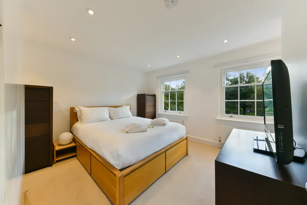 The Polygon, London, SW4