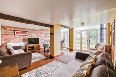Moorhen Cottage, Leigh, Stoke-On-Trent