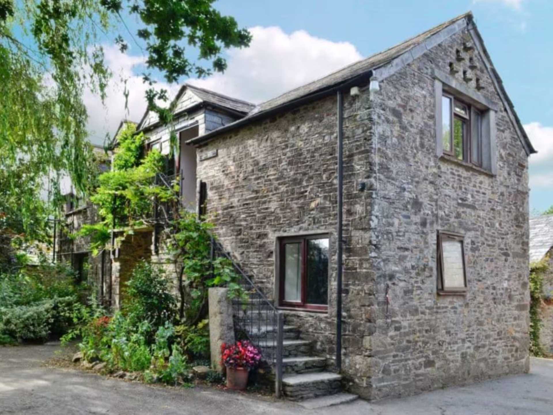 Devon/Cornwall Border - Equestrian Business- 10 Acres Image 1