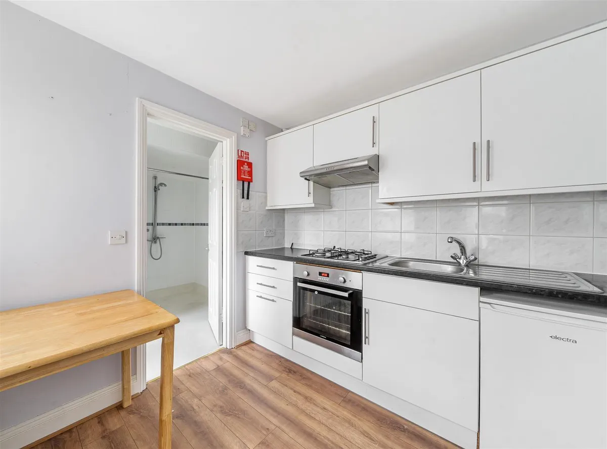 Blenheim Gardens, London, NW2