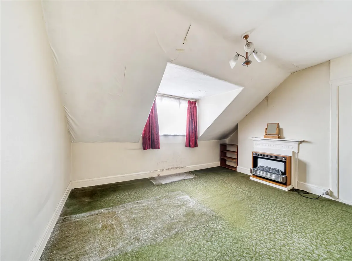 Blenheim Gardens, London, NW2