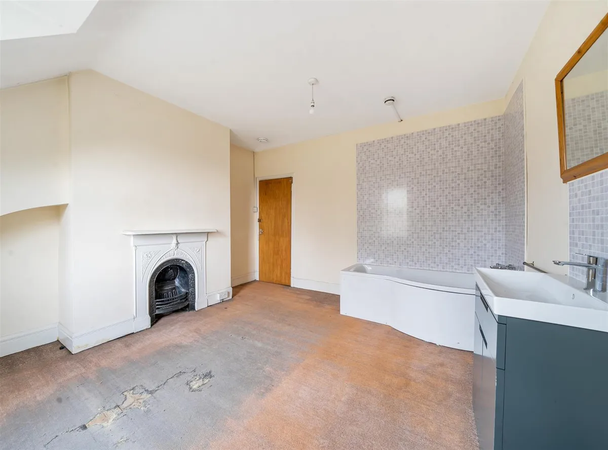 Blenheim Gardens, London, NW2