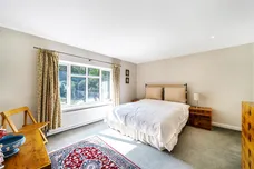 Littleworth Road, The Sands, Seale, Farnham, GU10 photo 12