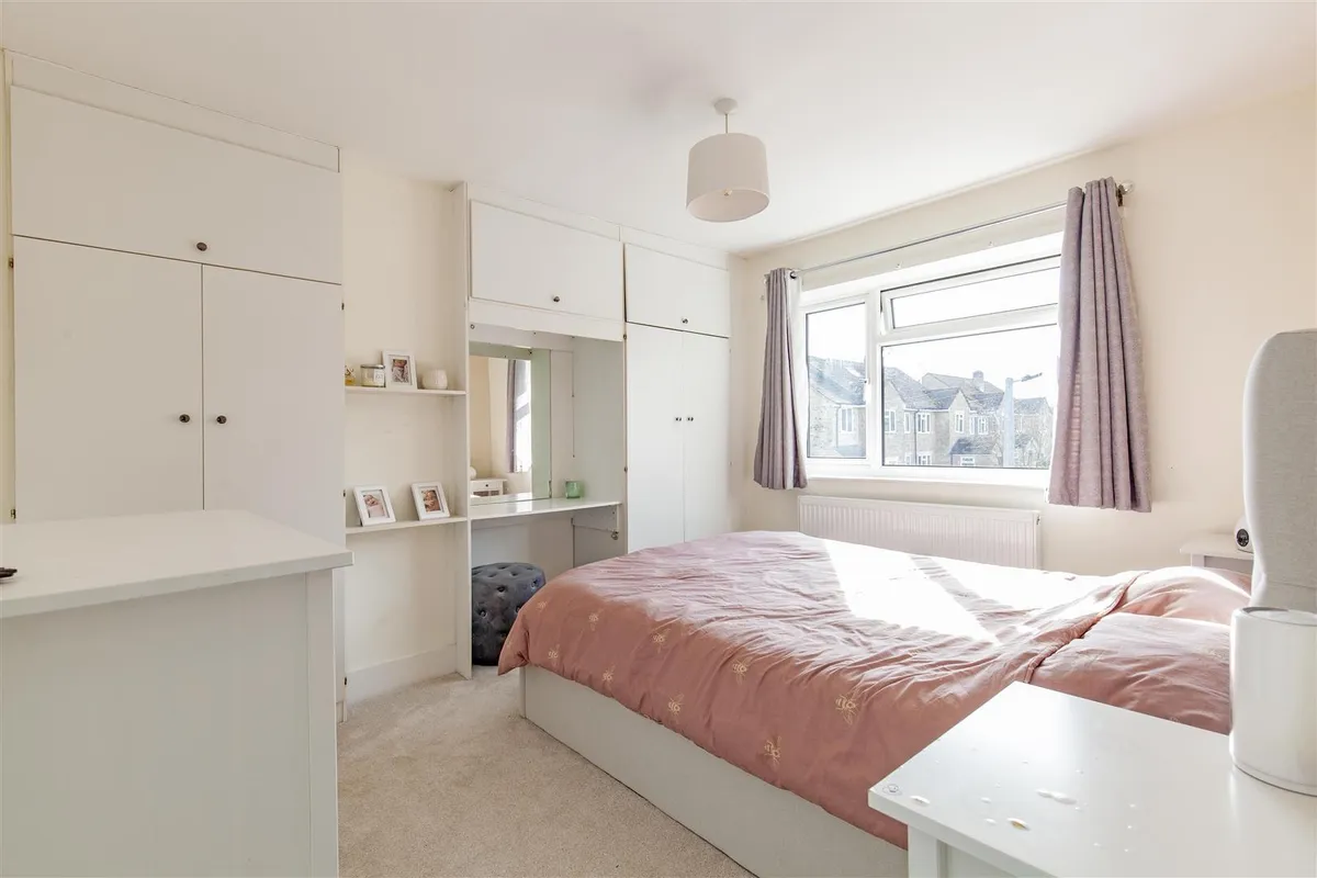Derwent Close, Grindleford, Hope Valley