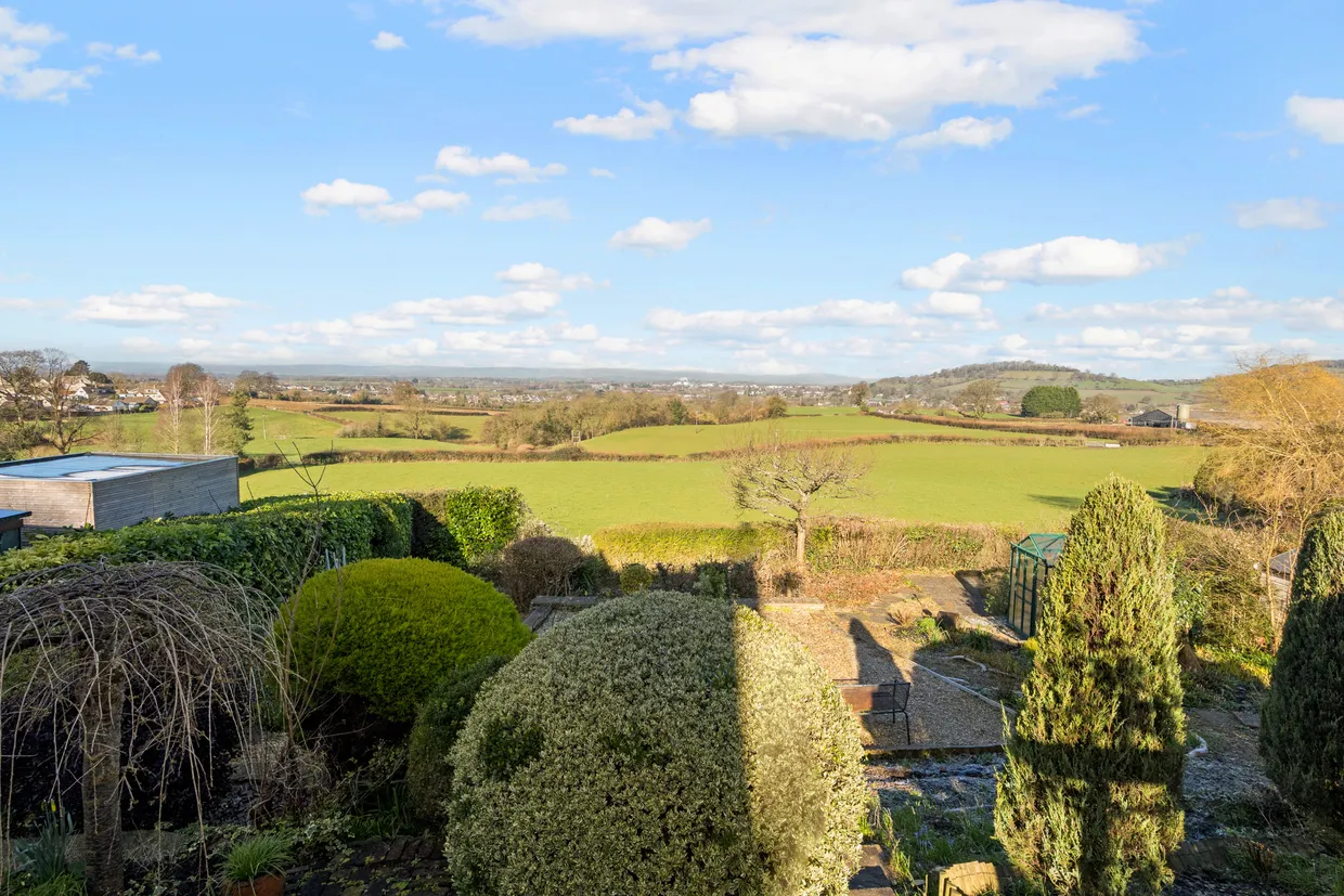 Selsley West, Stroud, GL5 photo 3