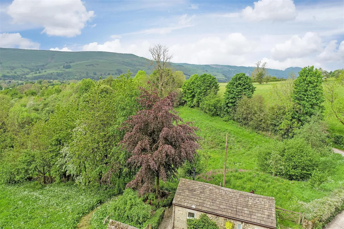 Gatehouse Lane, Hathersage, Hope Valley