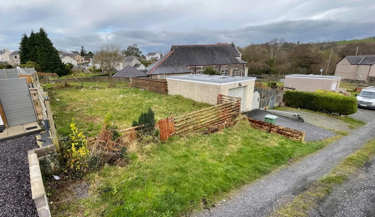 Rhythallt Terrace, Llanrug, Caernarfon, Gwynedd, LL55