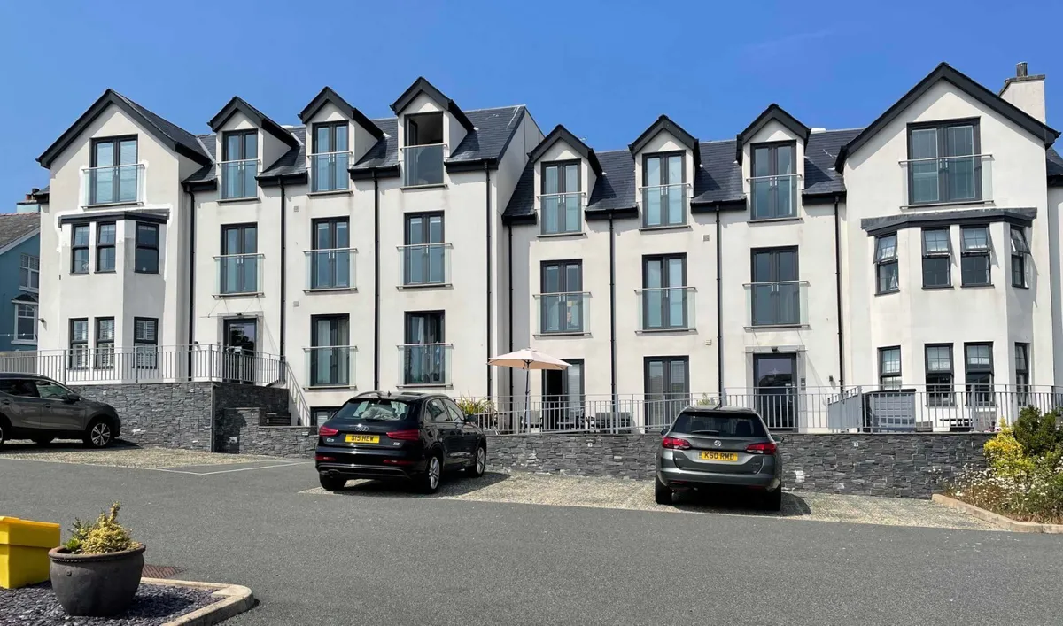 Beach Road, Benllech, Tyn-y-Gongl, Isle of Anglesey, LL74