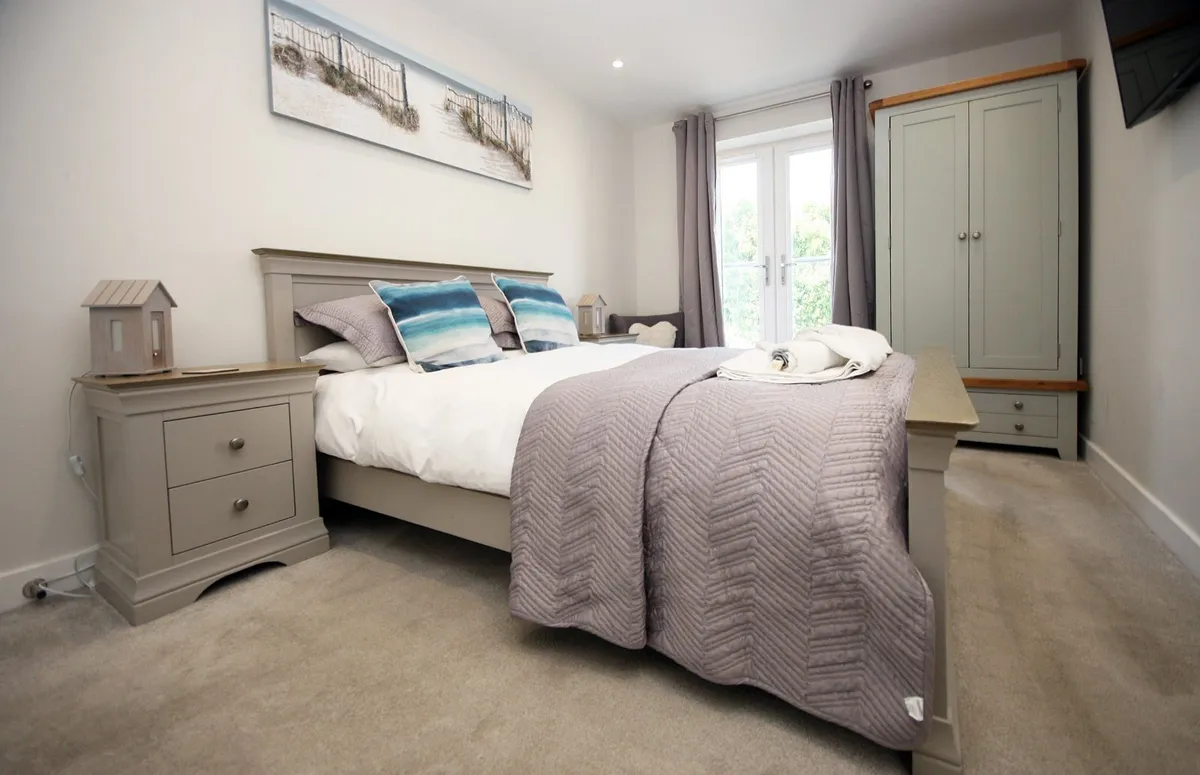 Beach Road, Benllech, Tyn-y-Gongl, Isle of Anglesey, LL74