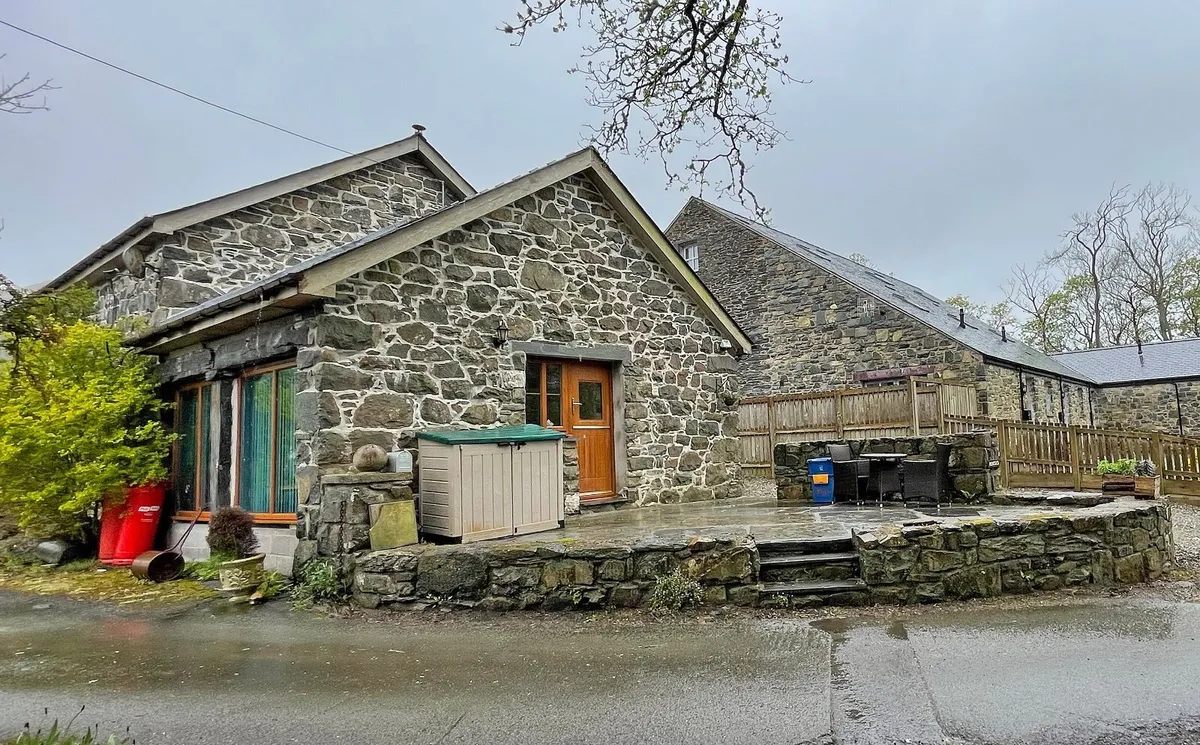 Porthmadog, Gwynedd, LL49