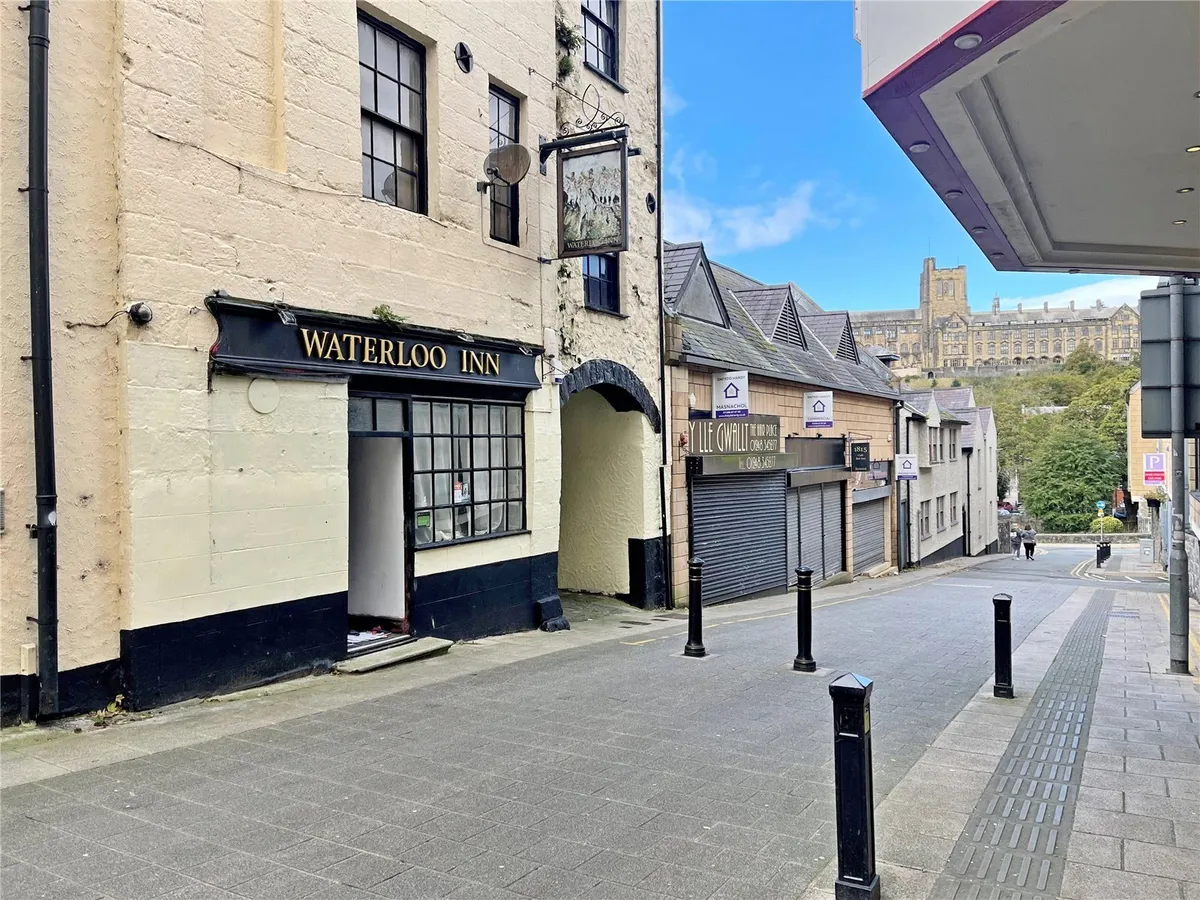 Waterloo Street, Bangor, Gwynedd, LL57