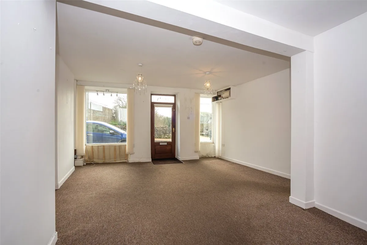 Bridge Street, Llangefni, Sir Ynys Mon, LL77