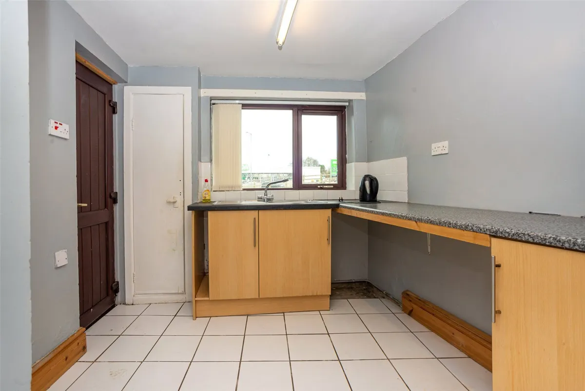 Bridge Street, Llangefni, Sir Ynys Mon, LL77