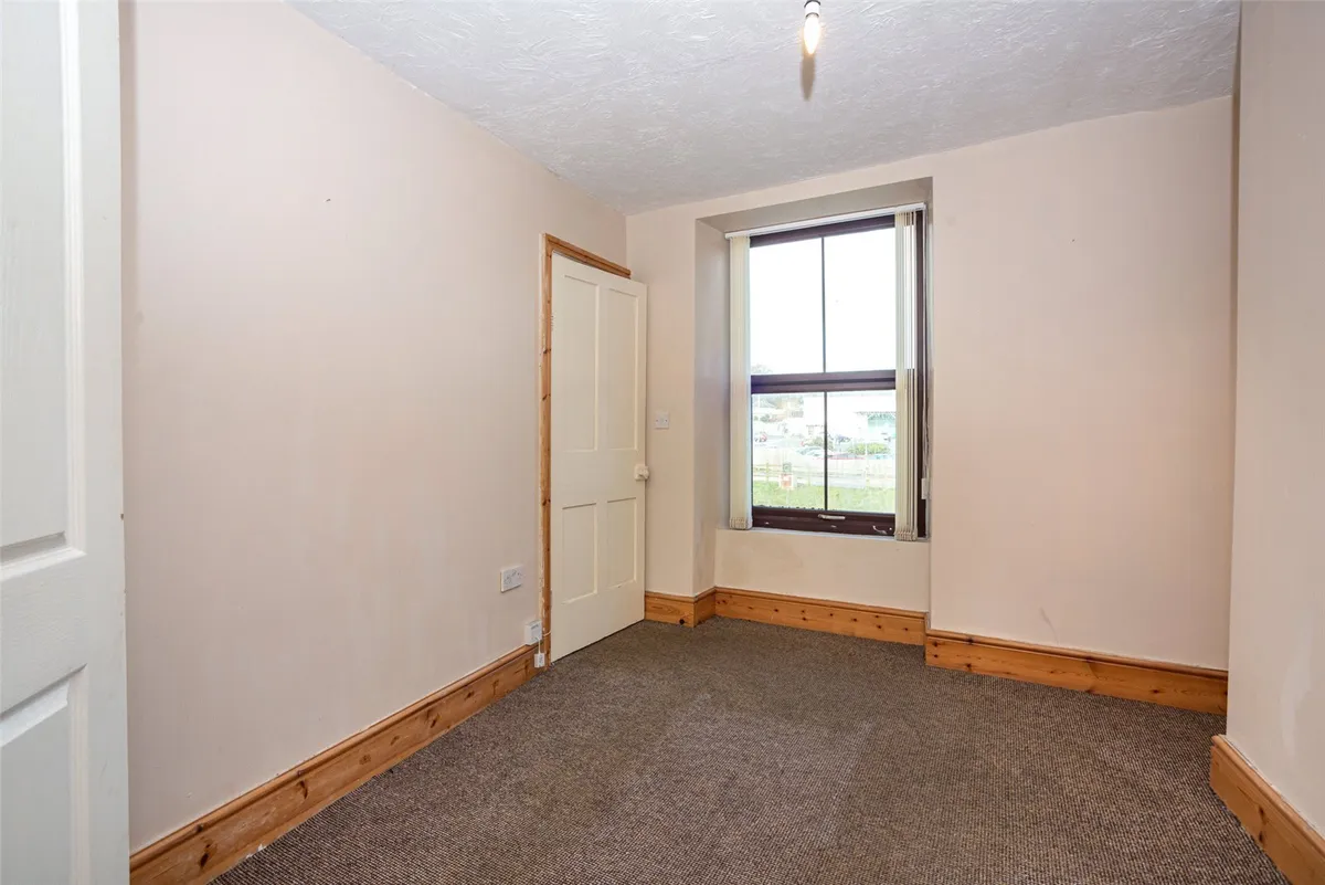 Bridge Street, Llangefni, Sir Ynys Mon, LL77