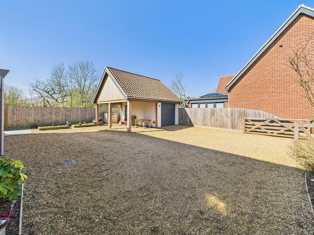 Home Farm Close, Swanton Morley
