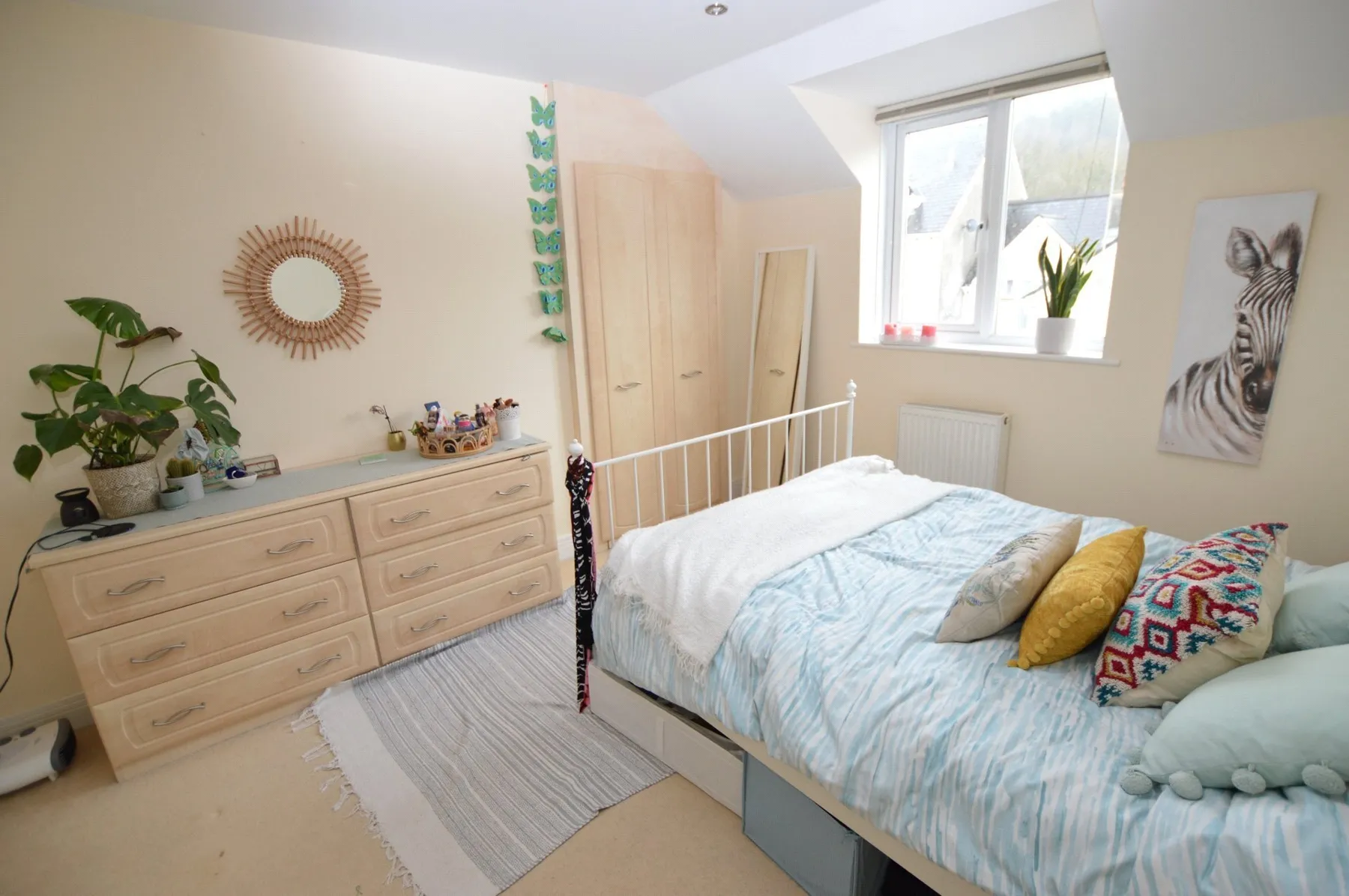 2 bedroom property for sale in Halfmoon Court, Plymouth Road ...