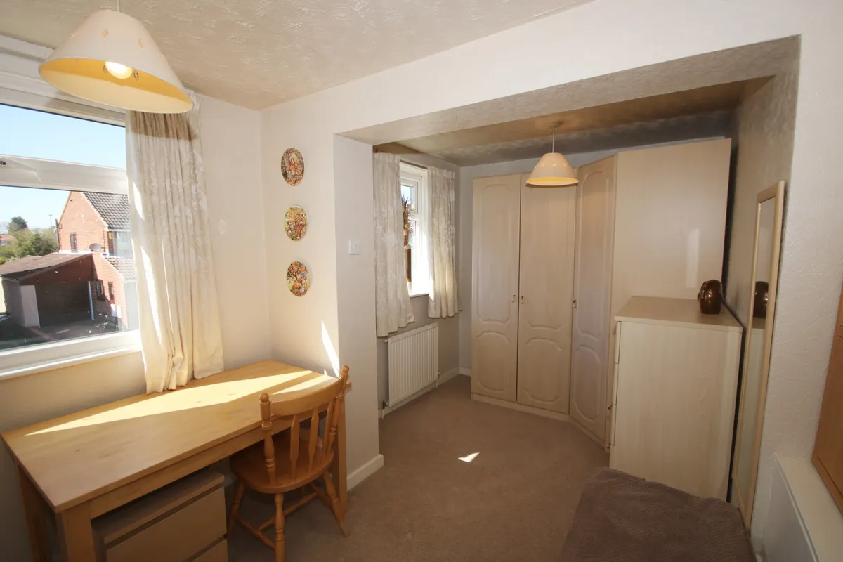 12 Laycock Avenue, Aston, Sheffield, S26 2FU