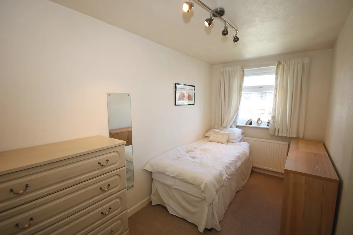 12 Laycock Avenue, Aston, Sheffield, S26 2FU