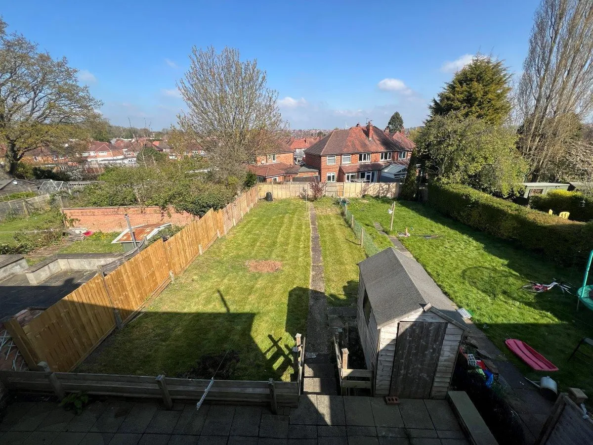 JOHNSON ROAD, BIRSTALL, LEICESTER
