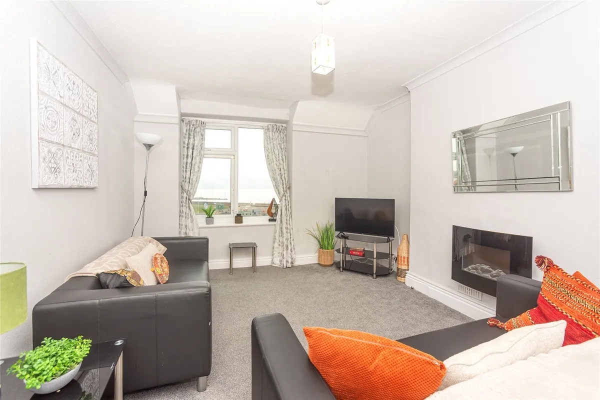 West Parade, Llandudno, Conwy, LL30