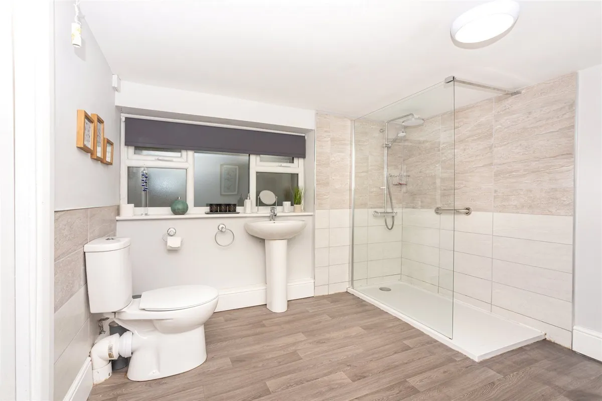 West Parade, Llandudno, Conwy, LL30