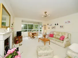 Greenacres, Brighton thumb 3