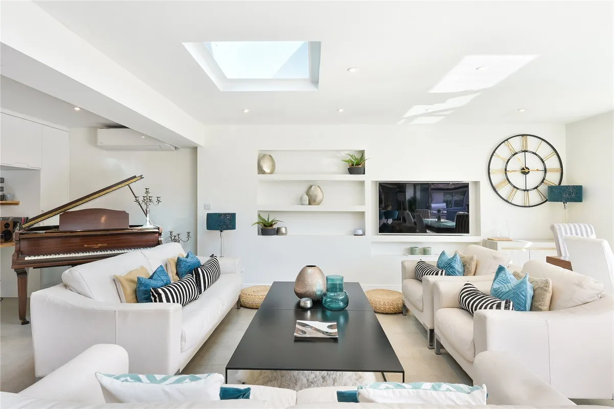 Penny Lane, Emsworth, Hampshire, PO10
