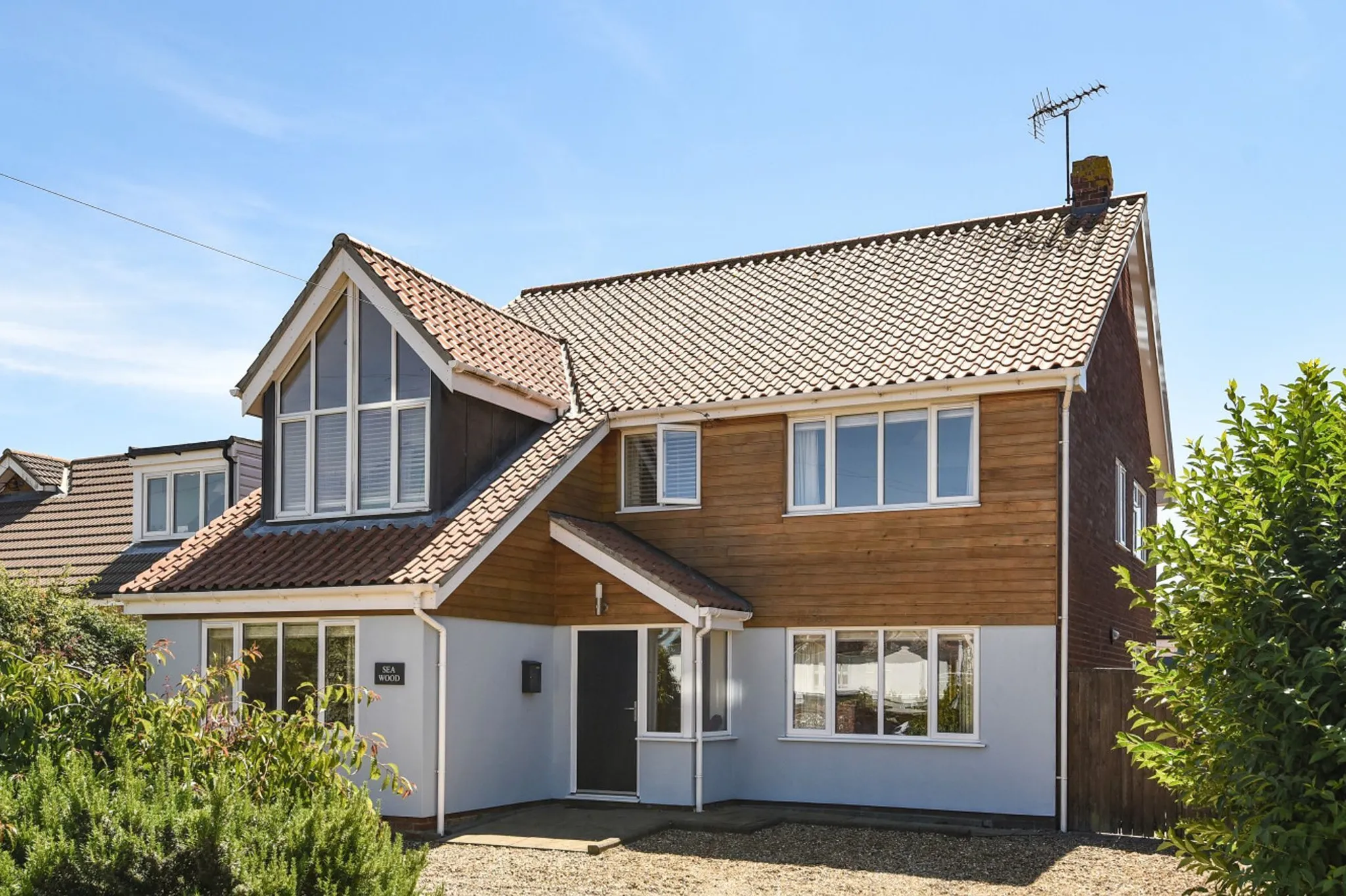 Spacious Family Home In Brancaster Staithe With Sea Views