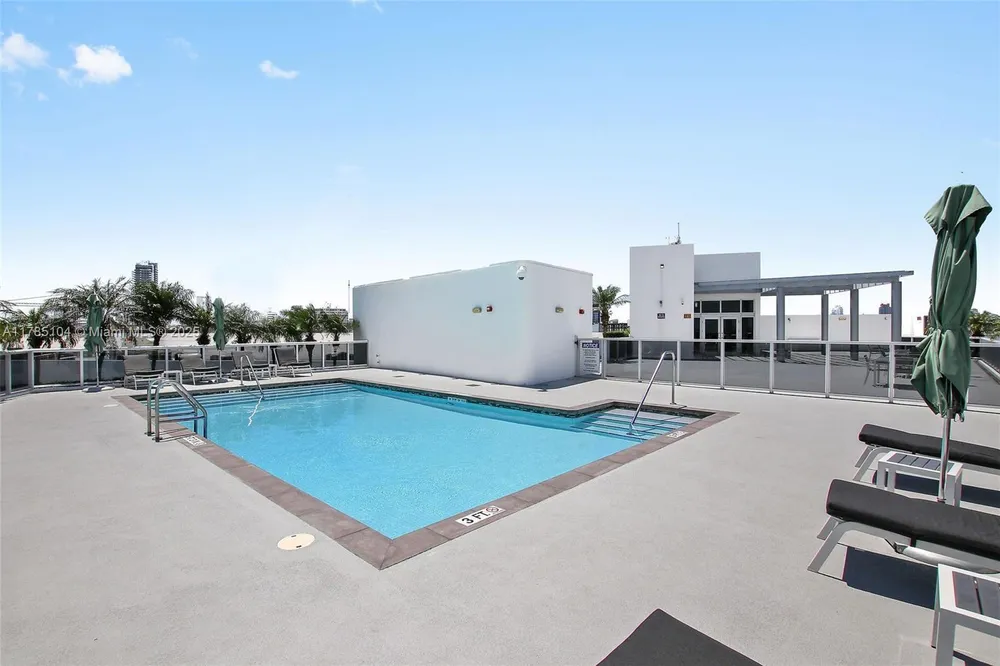 2001 Meridian Ave, Miami Beach, FL 33139
