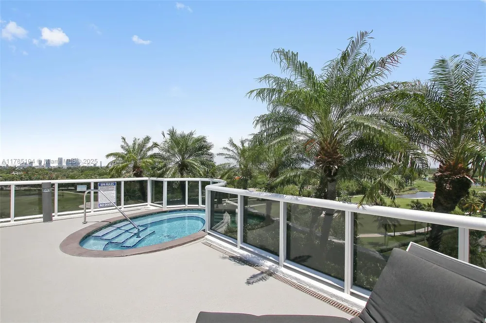 2001 Meridian Ave, Miami Beach, FL 33139