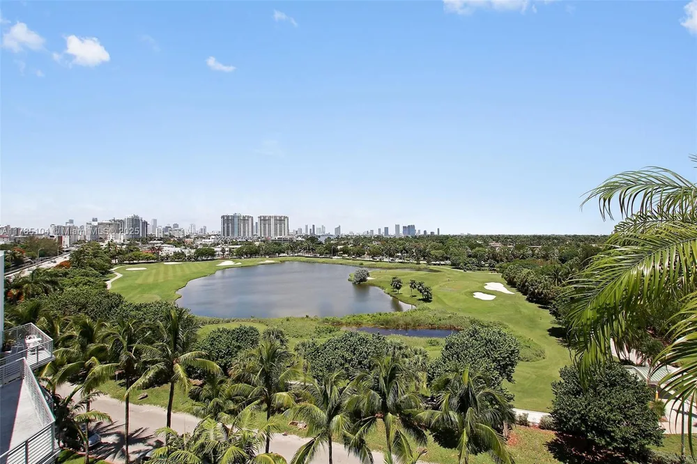 2001 Meridian Ave, Miami Beach, FL 33139