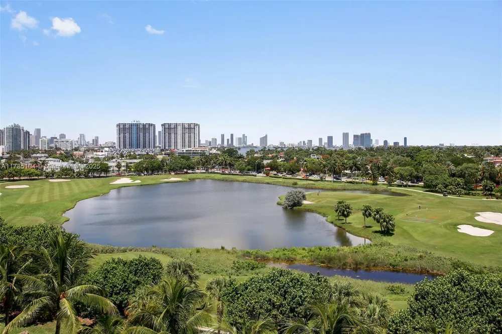 2001 Meridian Ave, Miami Beach, FL 33139