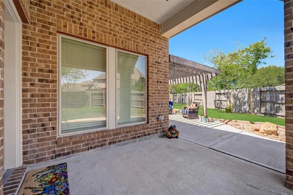 17638 Cleeves Dr, Richmond, TX 77407