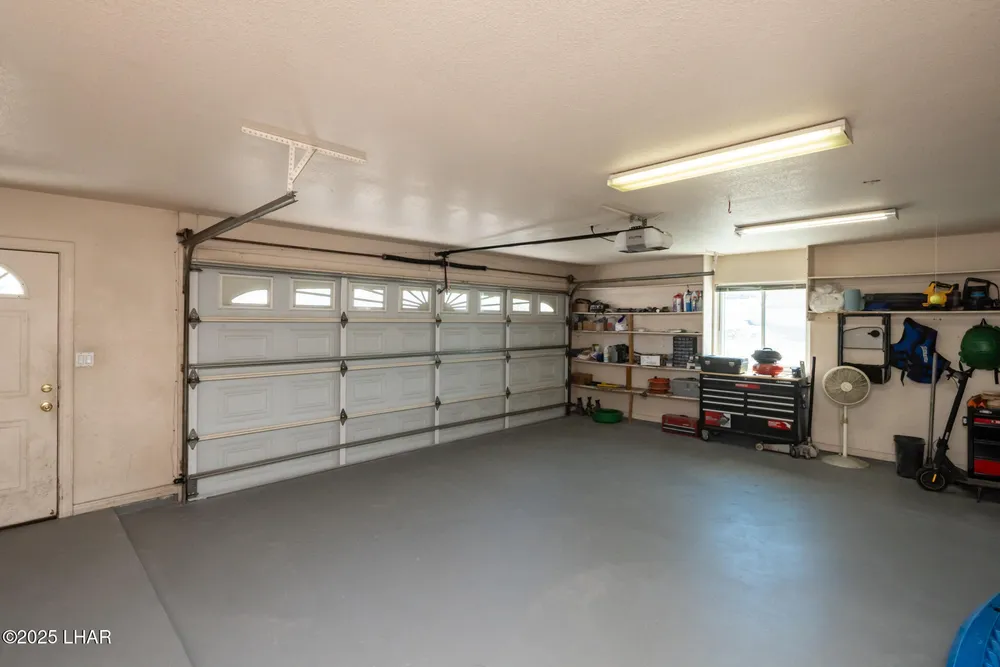 209 Snead Dr, Lake Havasu City, AZ 86406