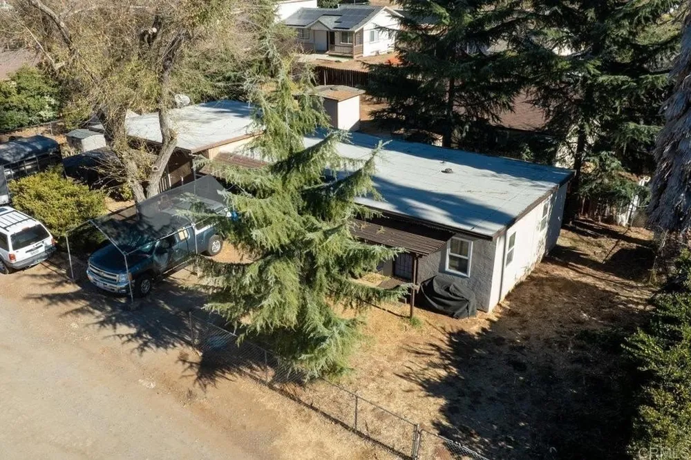 1347 Hillcrest Dr, Alpine, CA 91901