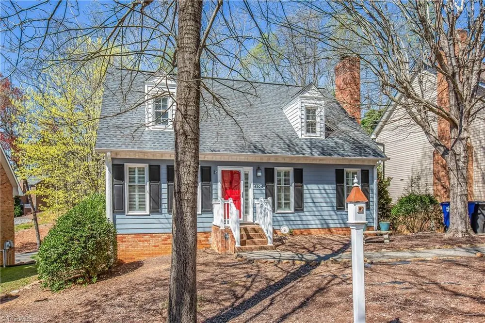 4104 Moss Brook Dr, Winston Salem, NC 27127