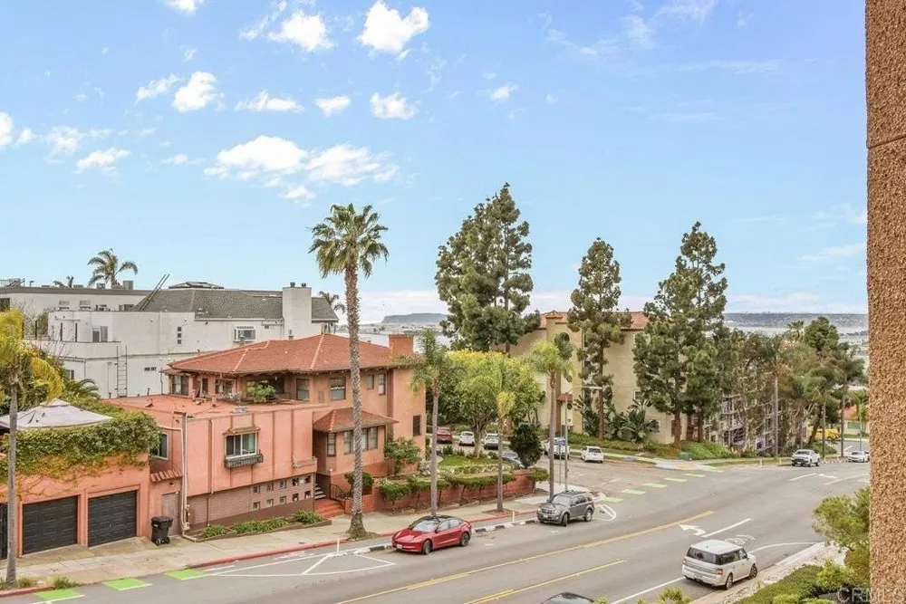 230 W Laurel St, San Diego, CA 92101