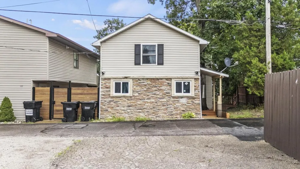 60 Lane 440 Lake James, Angola, IN 46703