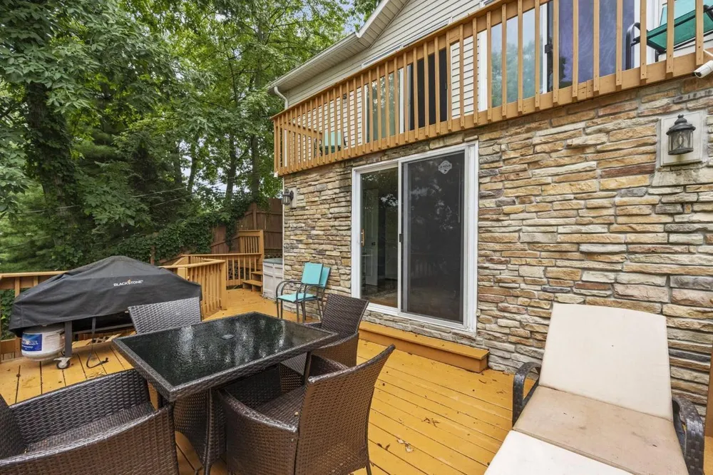 60 Lane 440 Lake James, Angola, IN 46703