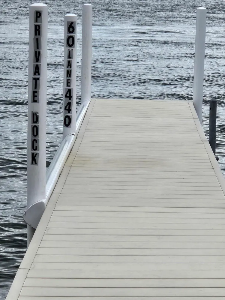 60 Lane 440 Lake James, Angola, IN 46703