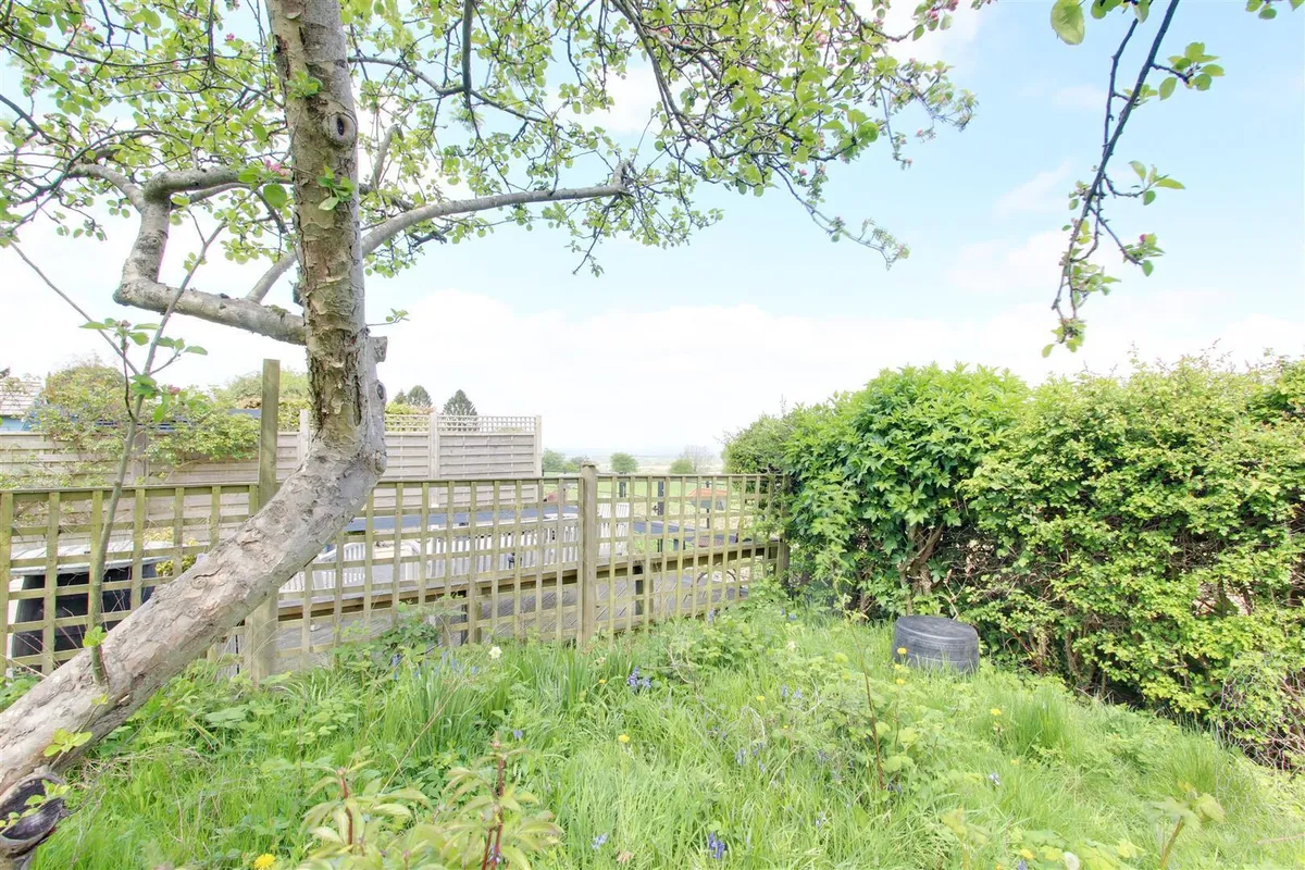 Fox Road, Wigginton, Tring