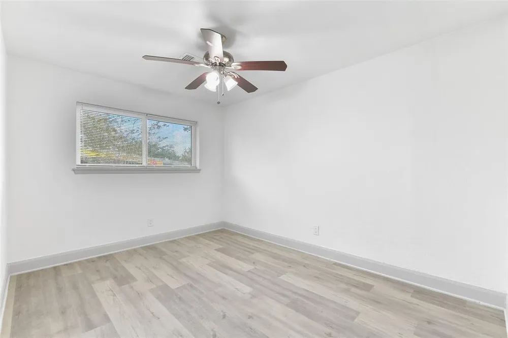 6235 Dumfries Dr, Houston, TX 77096