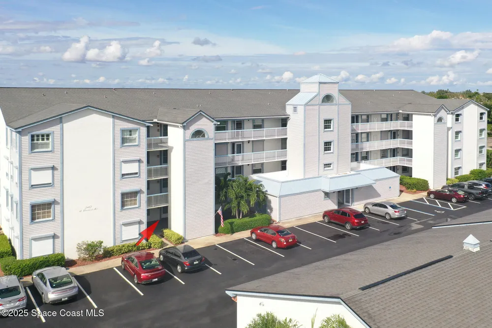 540 S Brevard Ave, Cocoa Beach, FL 32931