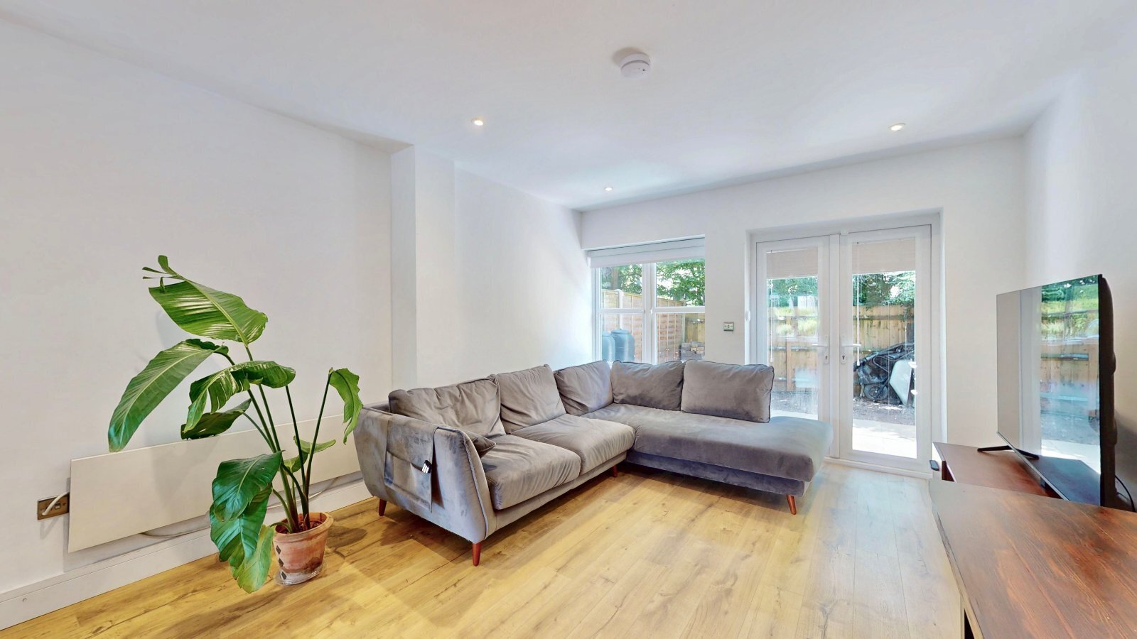 Eleanor Close, Canada Water, London, SE16 Image 6